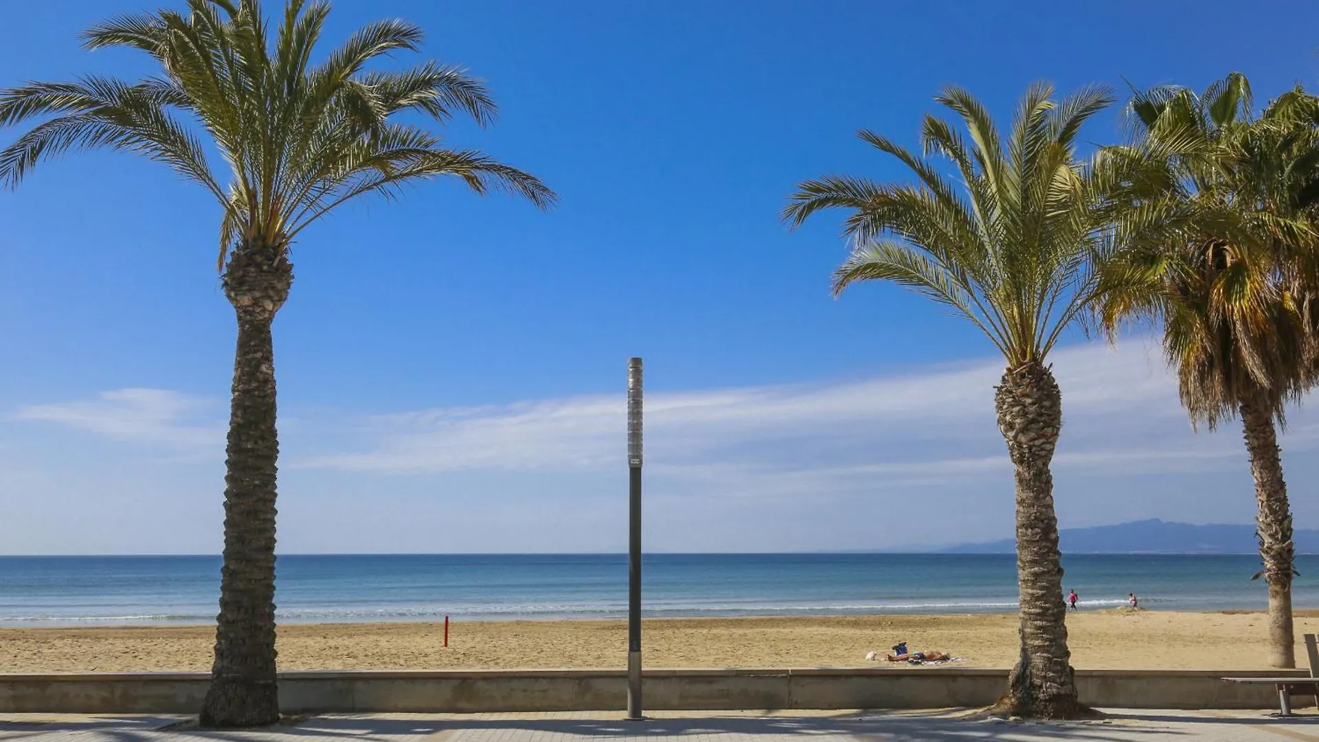 Santillana Homestay By Turismar Salou 0*,  Spain