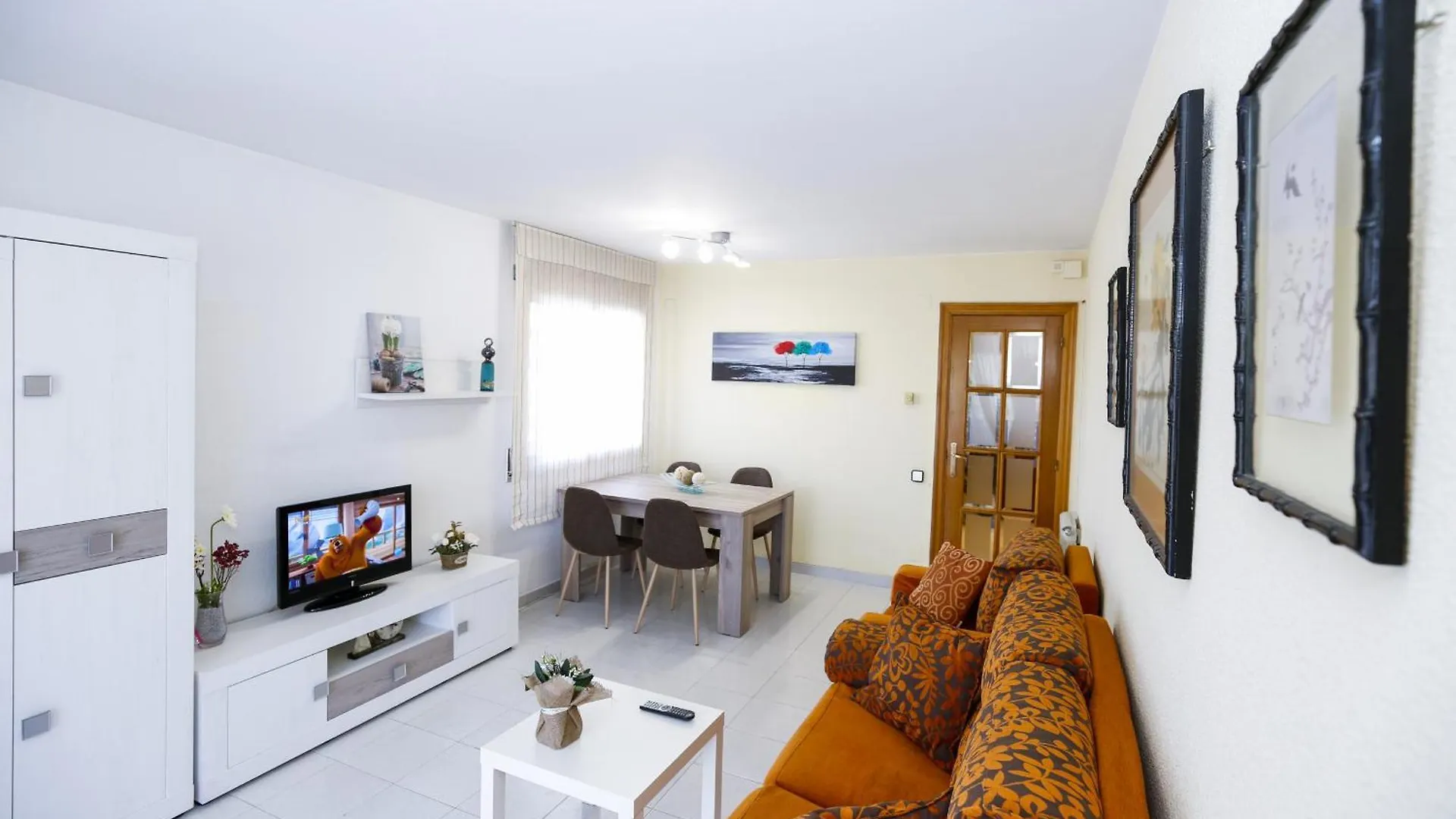 Santillana Homestay By Turismar Salou